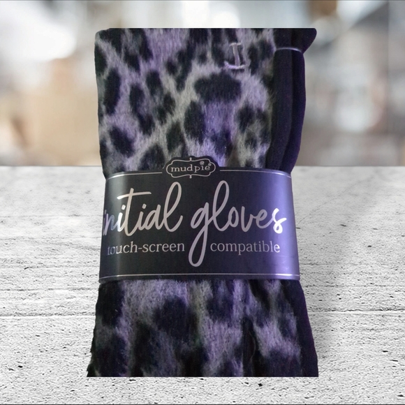 Mud pie initial gloves OS - Picture 5 of 13